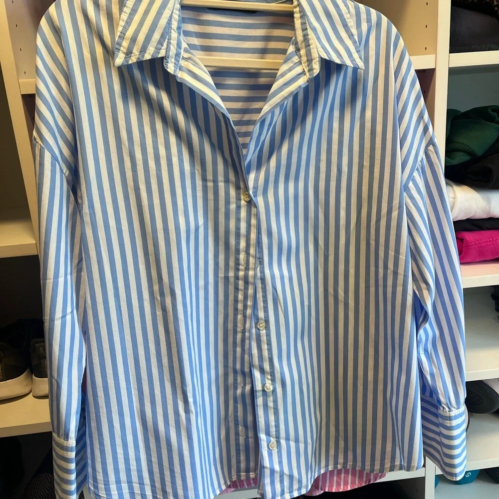 Zara Solid pink and Pink and Blue Striped Women's Blouse Lot - Picture 2 of 5